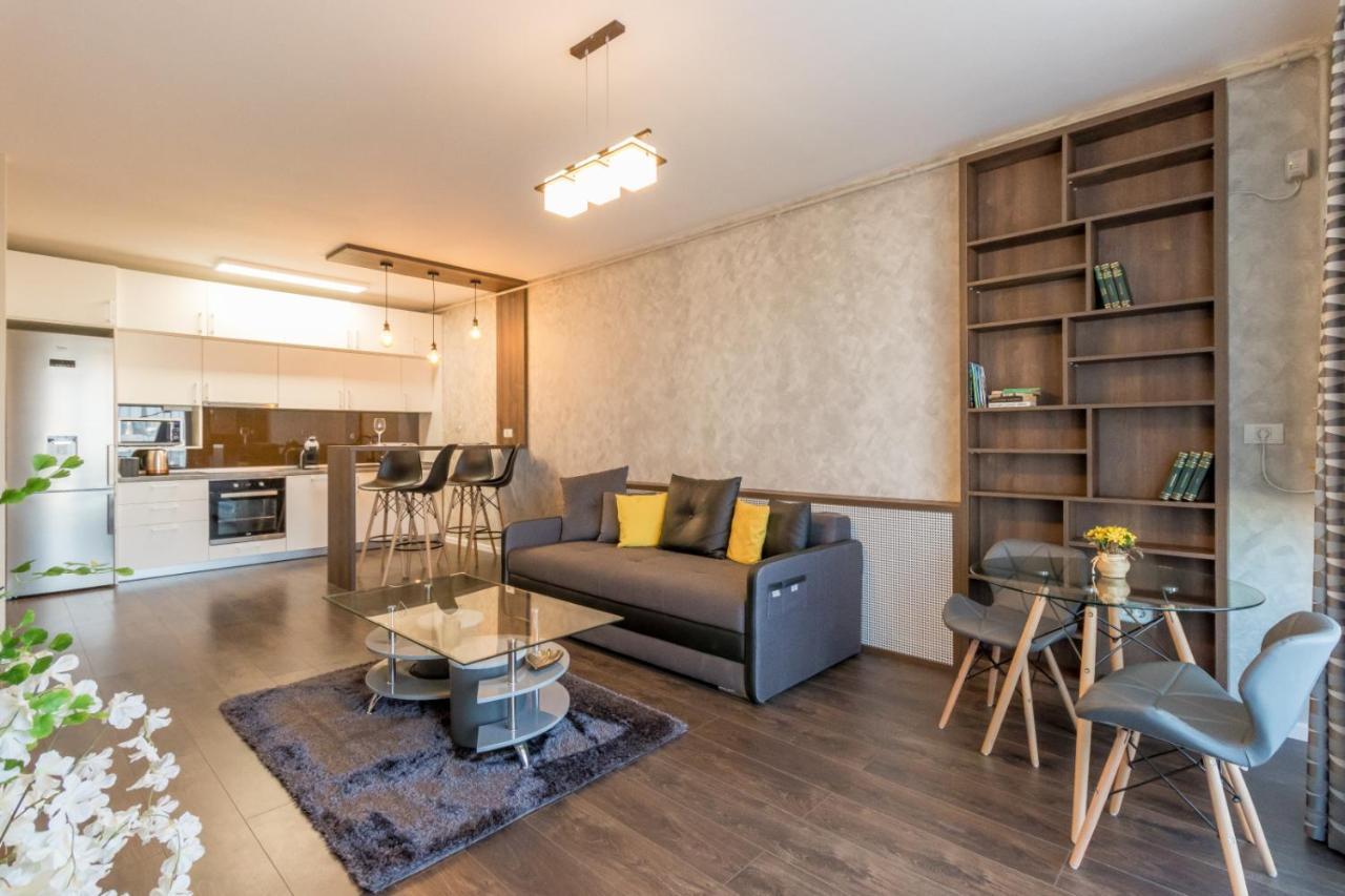 Modern Downtown Apartment Cluj-Napoca Exterior foto