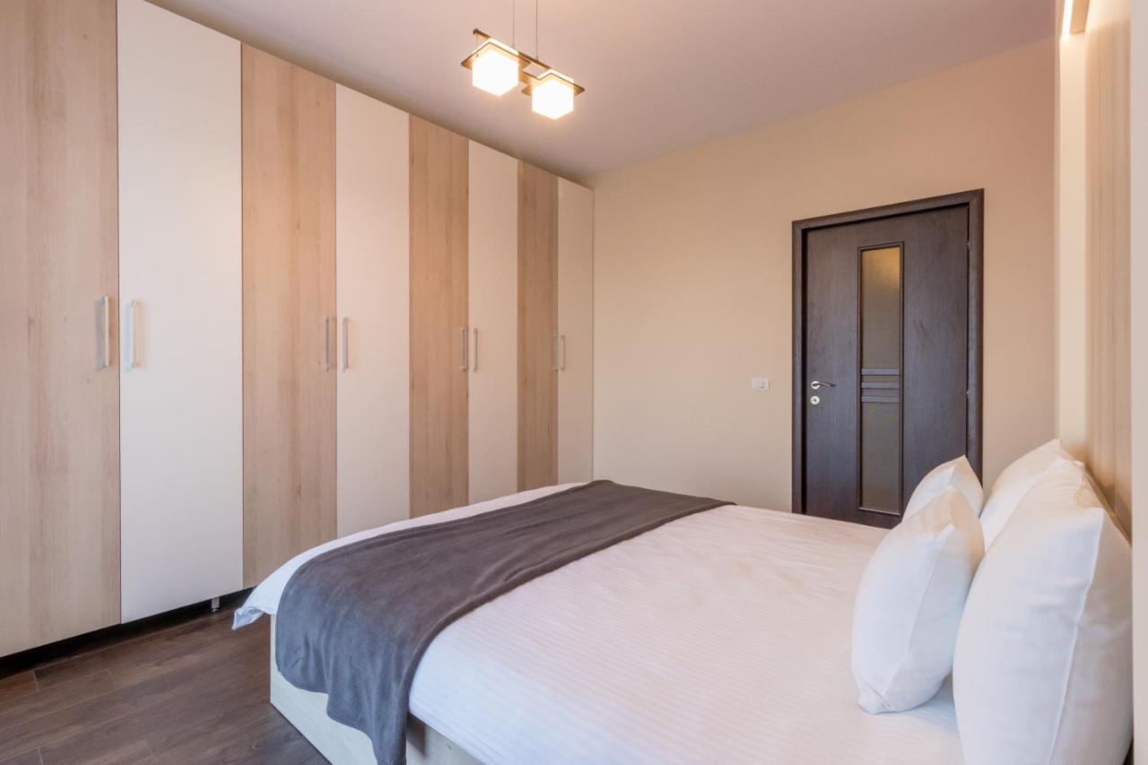 Modern Downtown Apartment Cluj-Napoca Exterior foto